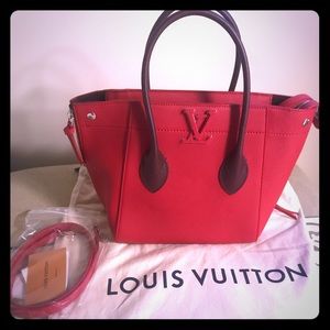 New Louis Vuitton Tote bag